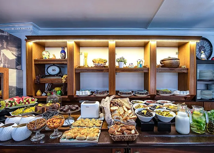 Kozan Hotel 3*