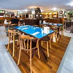 Hotel Kozan İzmir