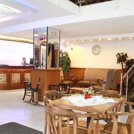Hotel Kozan 3*
