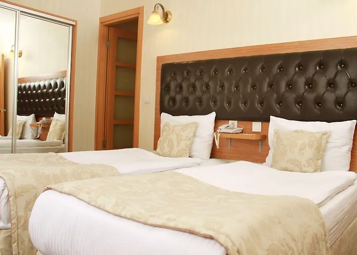 Kozan Hotel