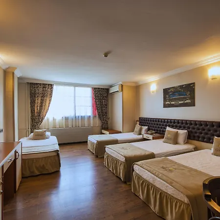 Kozan Hotel